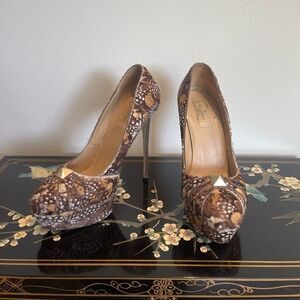 Valentino Garavani Pumps